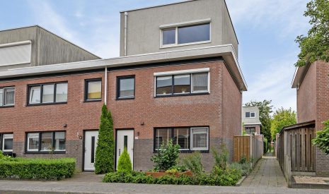 Te koop: Foto Woonhuis aan de Gelaarsde Kat 69 in Eindhoven