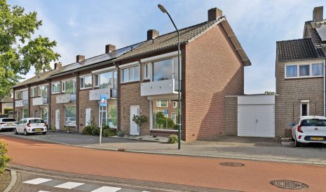 koop  Waalre  Werenfriedstraat 13 – Hoofdfoto