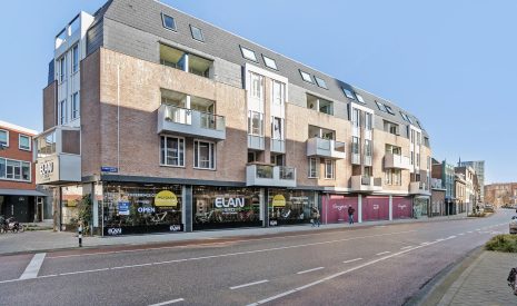 koop  Eindhoven  Kleine Berg 125 – Hoofdfoto