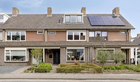 koop  Best  Mgr. Dr. Th. Goossensstraat 37 – Hoofdfoto
