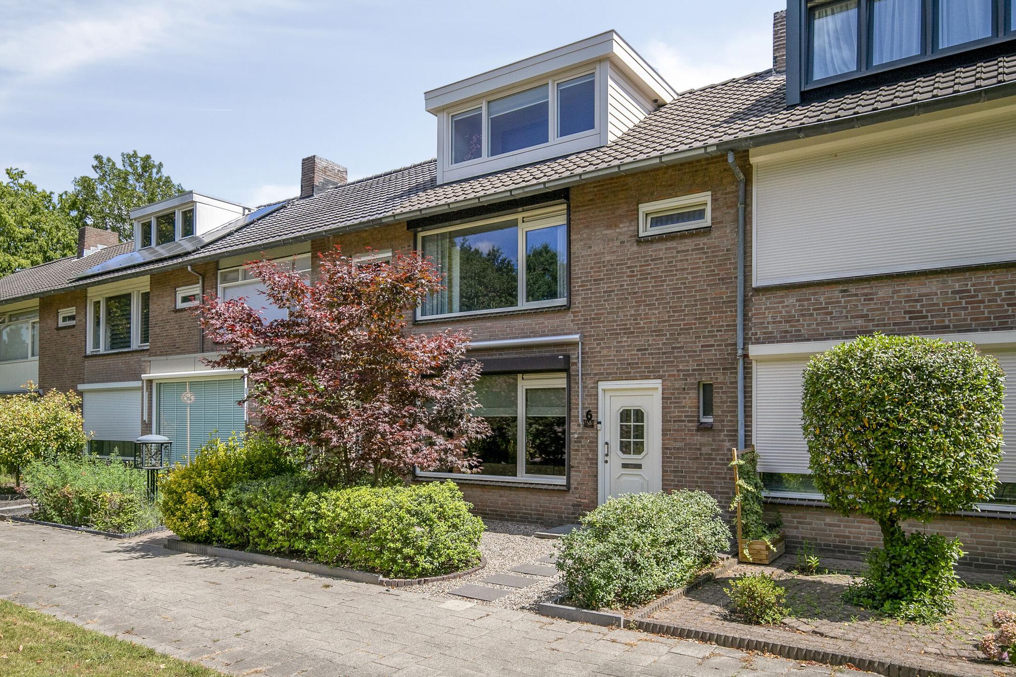 koop  Eindhoven  Generaal van Dedemlaan 6 – Hoofdfoto
